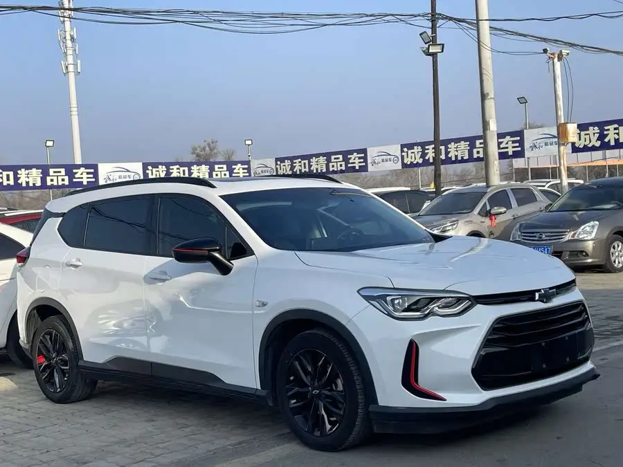 Wuling 2019 Model Redline 530T Automatic Enjoy Version (5+2 Seats) National VI