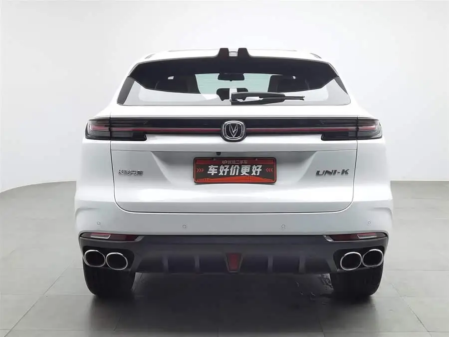 تشانجان UNI-K 2021 2.0T المتميز