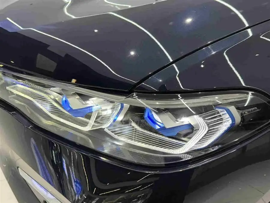 بي إم دبليو X7 2020 xDrive40i التنفيذي حزمة رياضية M