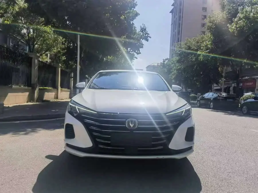 Yidong 2021 PLUS 1.6L GDI CVT Luxury Version