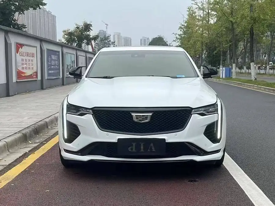 كاديلاك CT4 2021 28T بريميوم