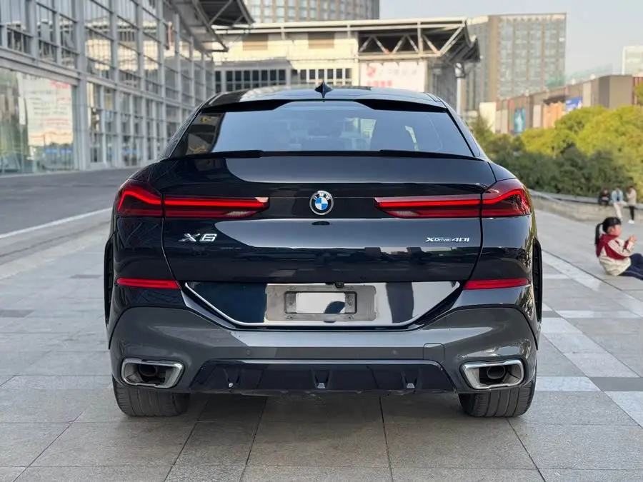 BMW X6 2021 xDrive40i M Sport Package