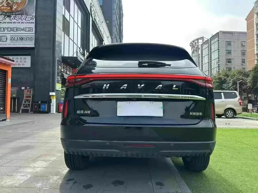 Haval H6 2022 Model Third Generation 1.5T Automatic Two-Wheel Drive Max
