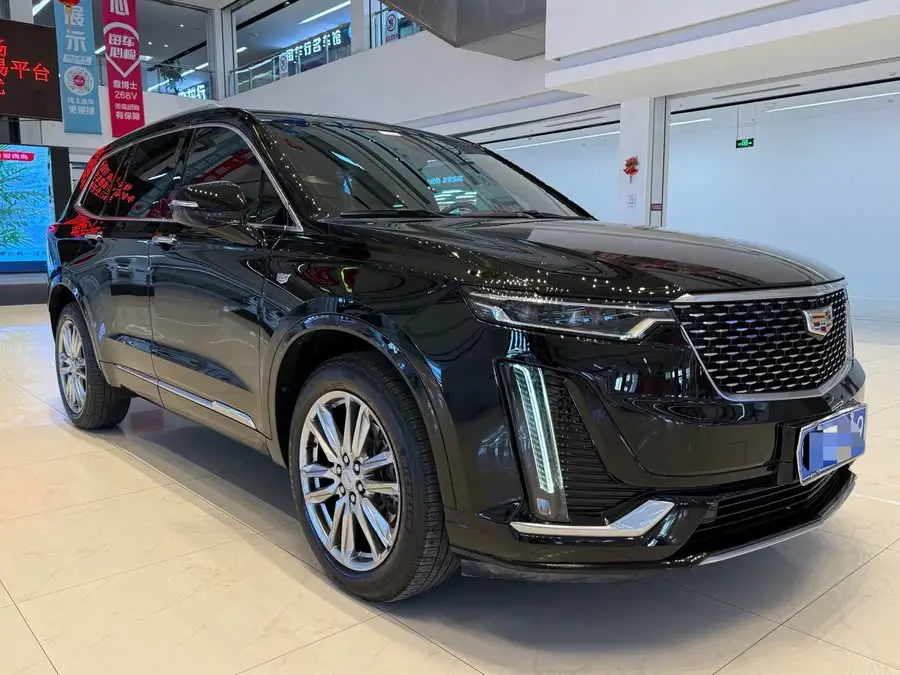كاديلاك XT6 2021 28T ستة مقاعد دفع رباعي فاخرة