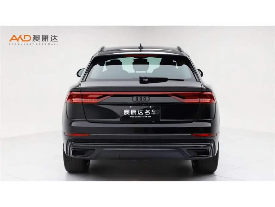 أودي Q8 2022 55 TFSI الرياضية