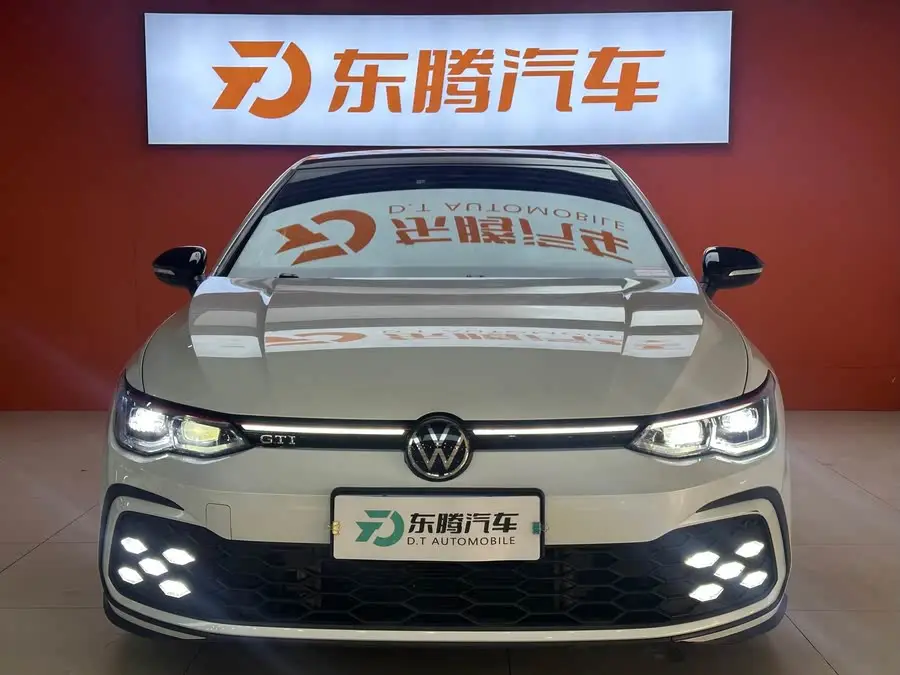 غولف 2021 طراز تعديل 380TSI DSG GTI