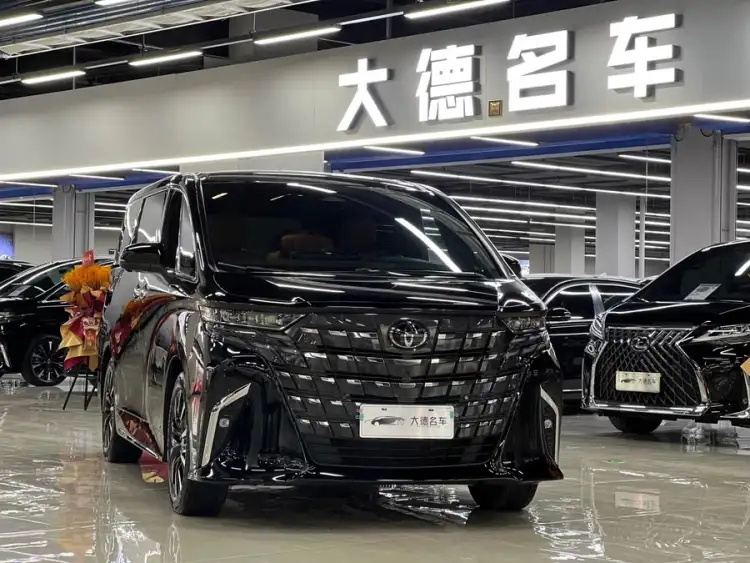 Alphard 2024 Dual Engine 2.5L Premium Edition