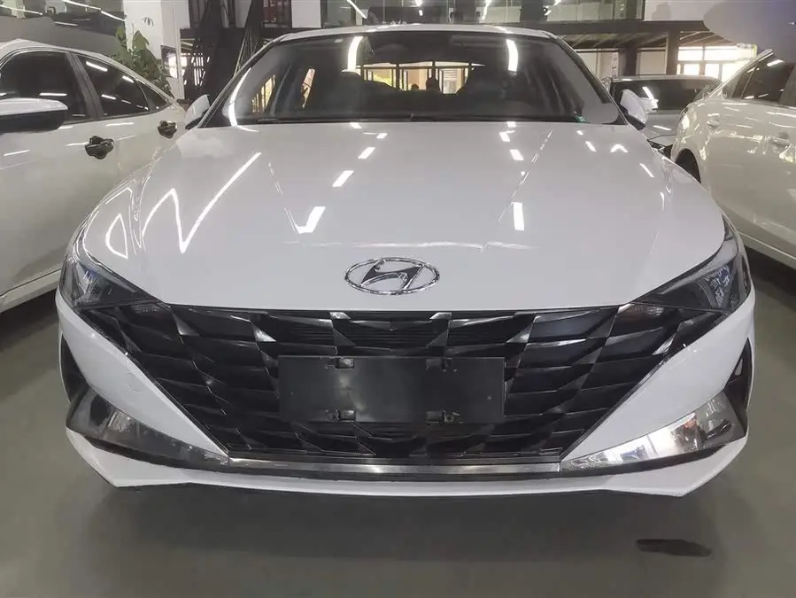 إيلانتا 2021 1.5 لتر CVT LUX الإصدار المتميز