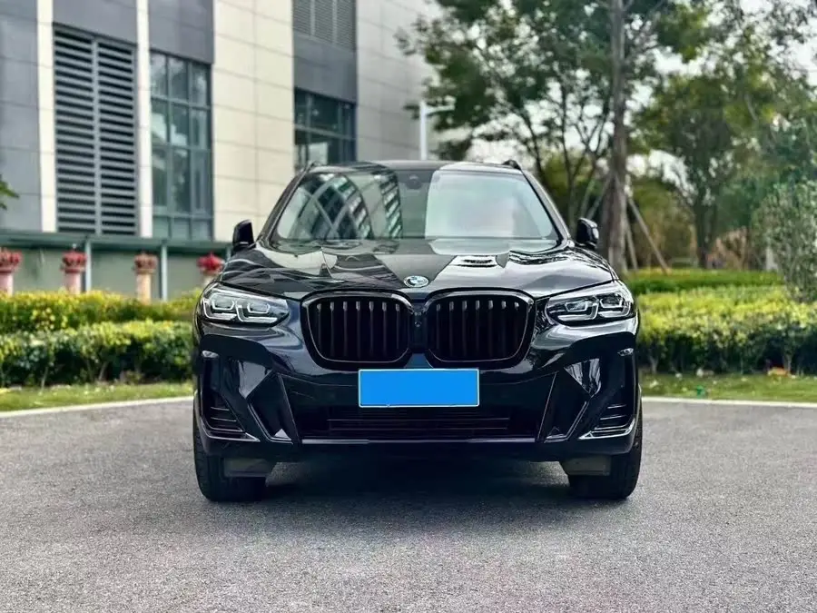 BMW X3 2022 xDrive30i Leading M Night Package