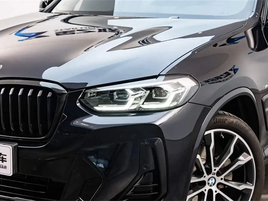 BMW X3 2022 xDrive30i Leading Model M Shadow Package