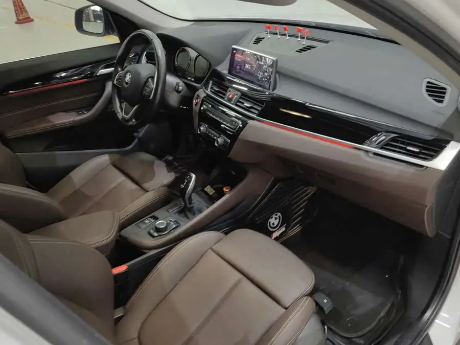 BMW X1 2020 sDrive20Li Fashion Edition