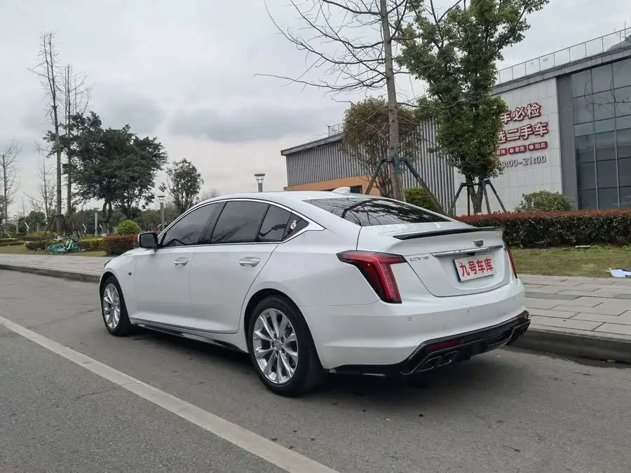 Cadillac CT5 2022 28T Luxury (Standard Edition)