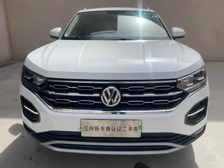 تيرون 2020 330 TSI إصدار الفخامة الذكية ذات الدفع الثنائي