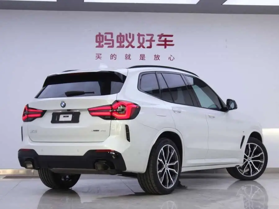 BMW X3 2023 xDrive30i Leading Model M Night Package