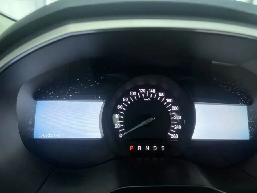 2020 Ford Edge EcoBoost 245 FWD Platinum 7-Seater