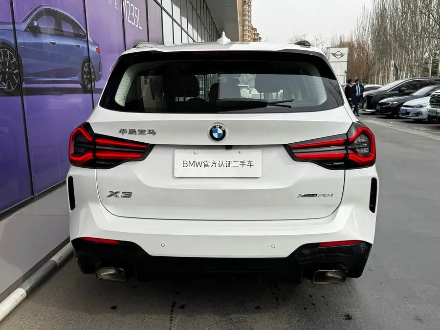 BMW X3 2023 xDrive30i Leadring M Blackout Package