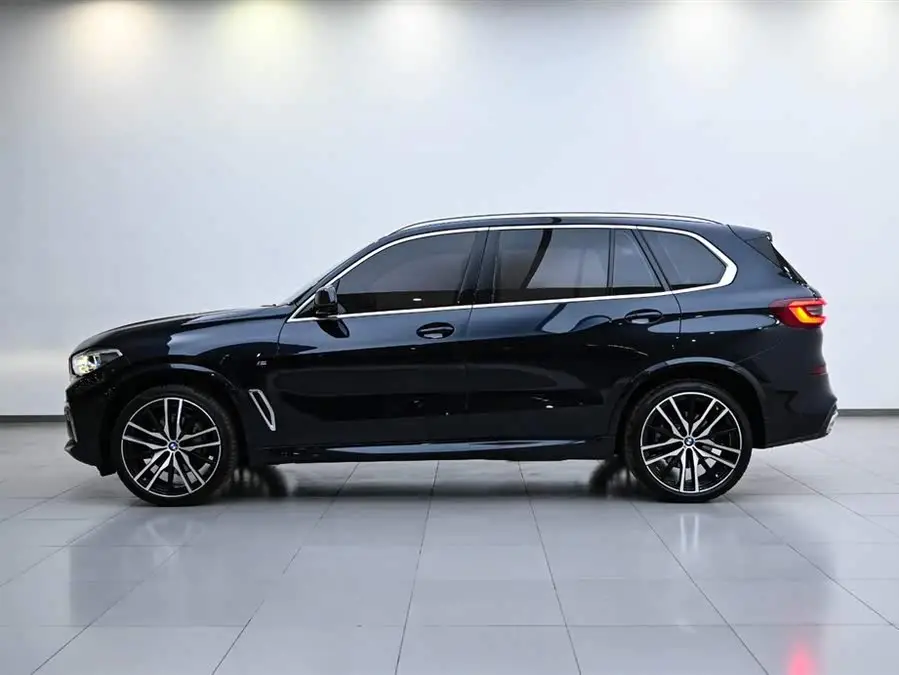 BMW X5 2022 Model Facelift xDrive 40Li M Sport Package
