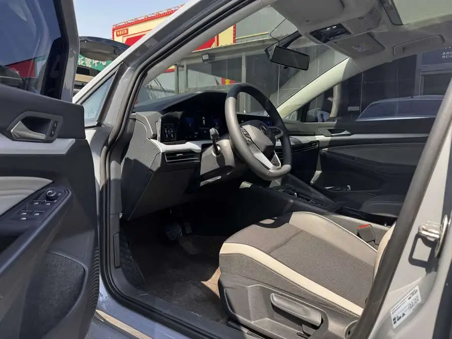 Golf 2023 280TSI DSG Pro