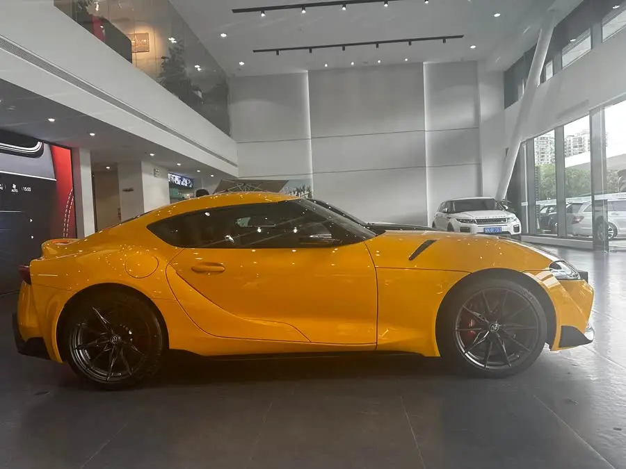 2022 GR SUPRA 3.0T Standard Model