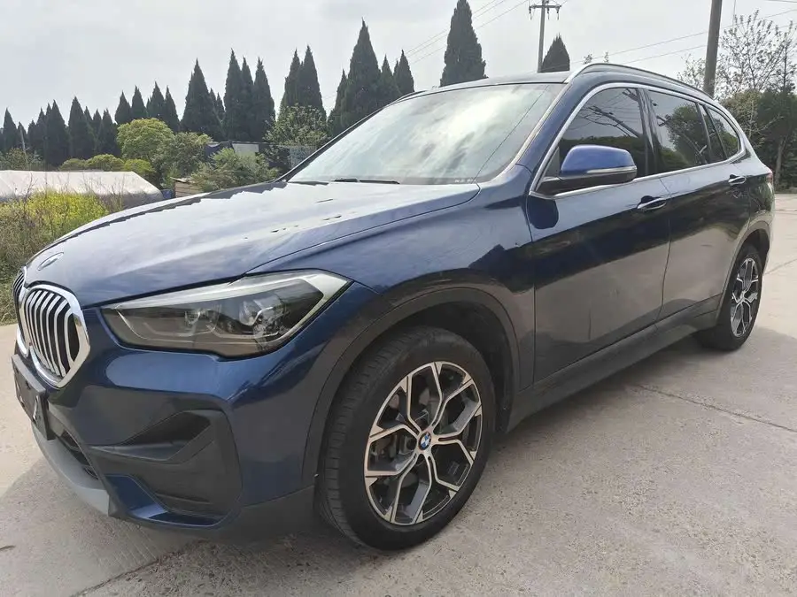 بي إم دبليو X1 2020 sDrive25Li النسخة الرائدة