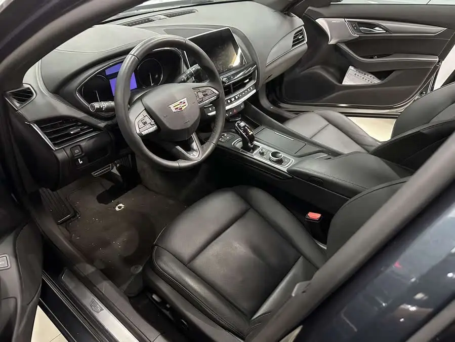 Cadillac CT5 2021 28T Fashion Edition