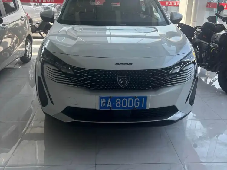 Peugeot 5008 2023 400THP Love Seat Edition 7-seater