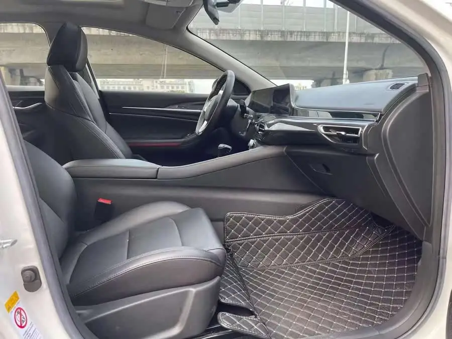 2021 ييدونغ بلس بلو وايل NE 1.4T GDI DCT بريميوم