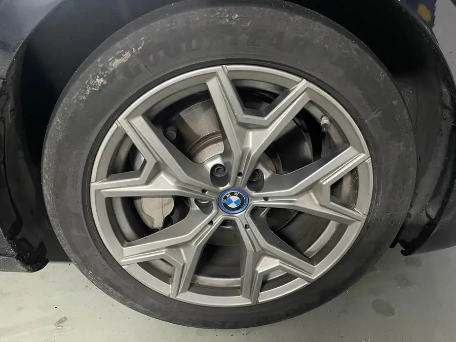 بي إم دبليو i3 2022 eDrive 35 L