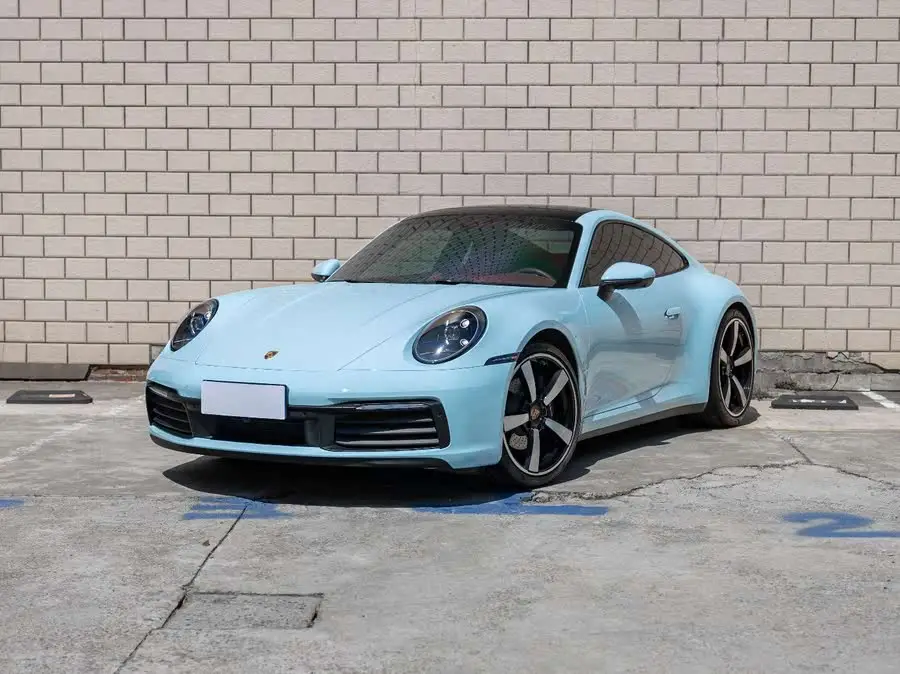 بورش 911 2023 كاريرا 3.0T