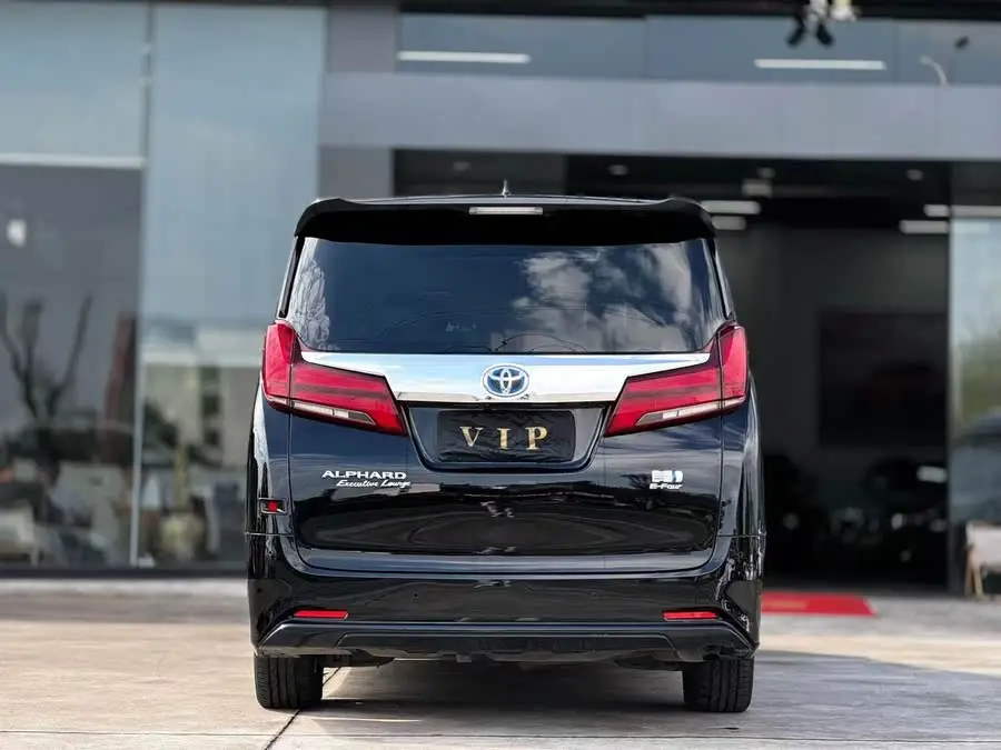 ألفارد 2021 هايبرد 2.5 لتر نسخة بريميوم