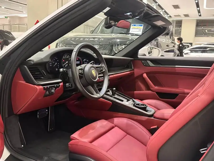 بورش 911 2023 طراز تارغا 4 3.0T