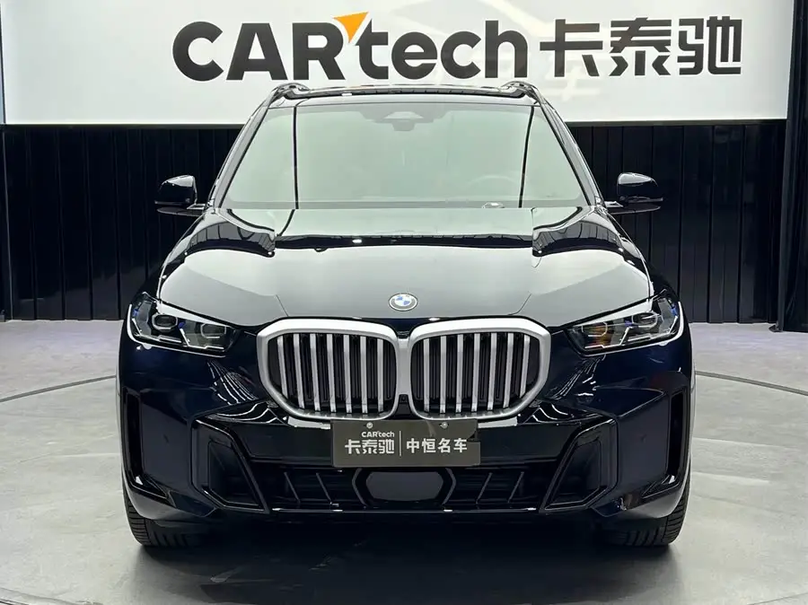 BMW X5 2023 xDrive 40Li M Sport Night Package