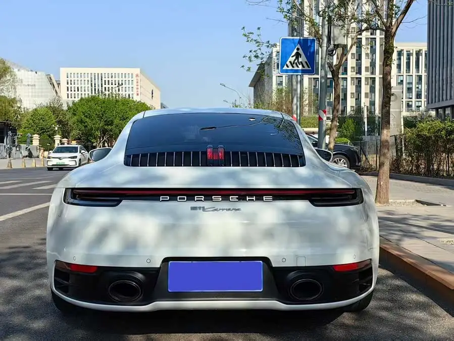 Porsche 911 2020 Carrera 4 3.0T