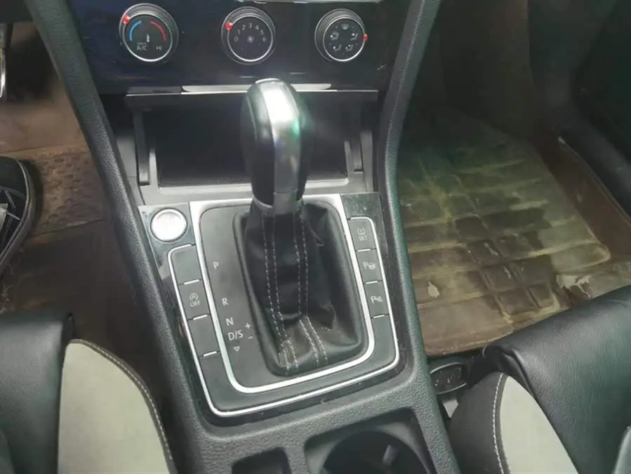 Golf 2020 Love Edition 280TSI DSG R-Line