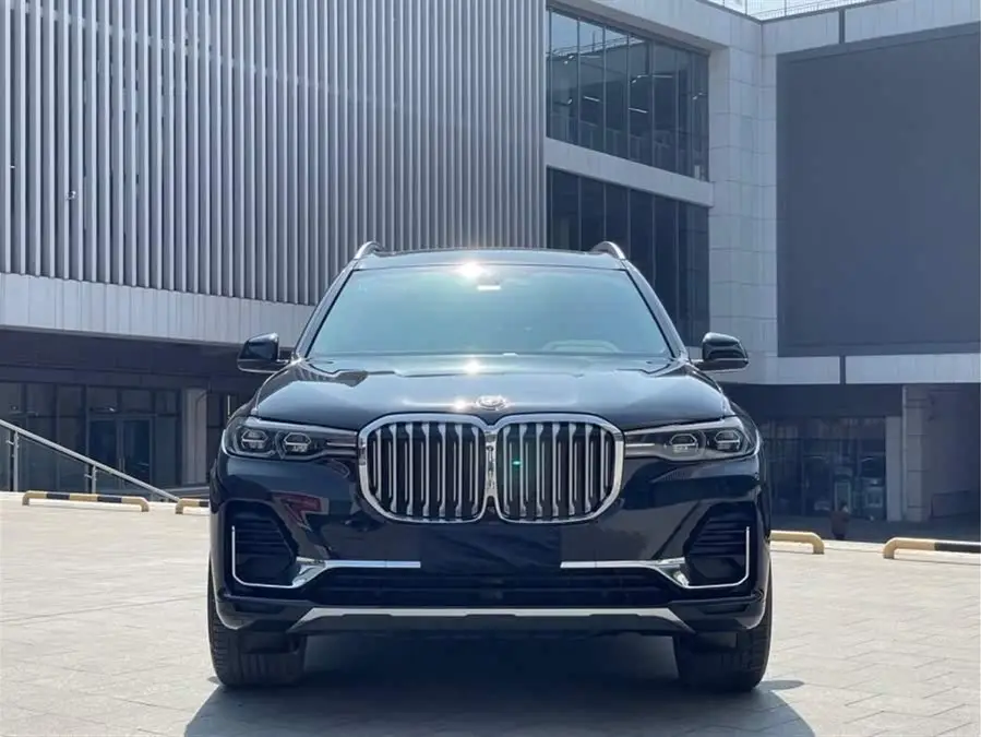 بي إم دبليو X7 2020 xDrive40i حزمة الفخامة