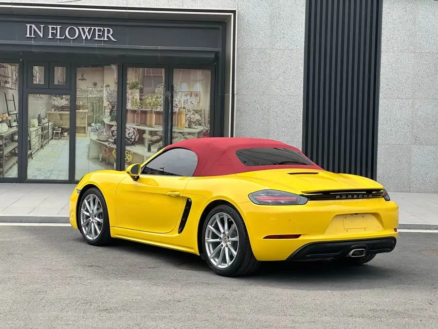 Porsche 718 2022 Boxster 2.0T