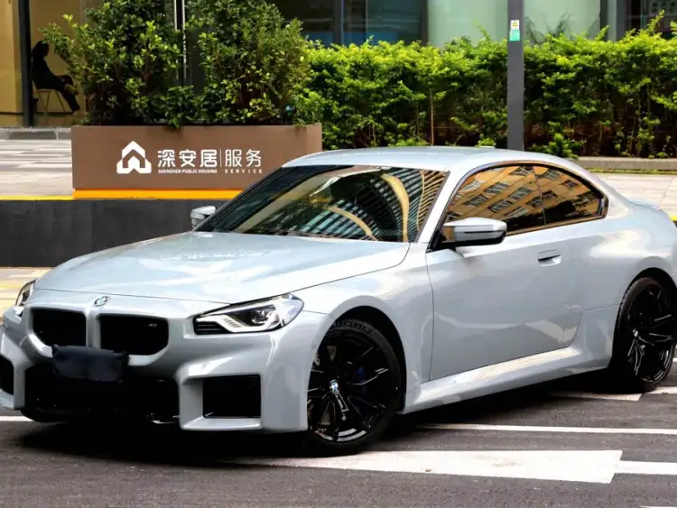 BMW M2 2023