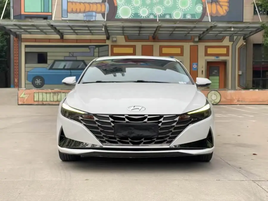 إلنترا 2022 1.5 لتر CVT لكس بريميوم