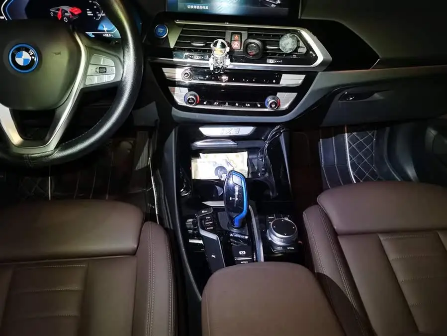 BMW iX3 2021 Model Leading Edition