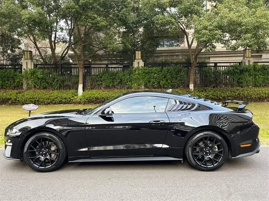 موستانغ 2021 2.3T إيكوبوست