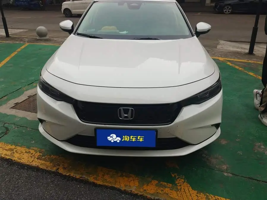 2023 Model 240TURBO CVT Tech Version