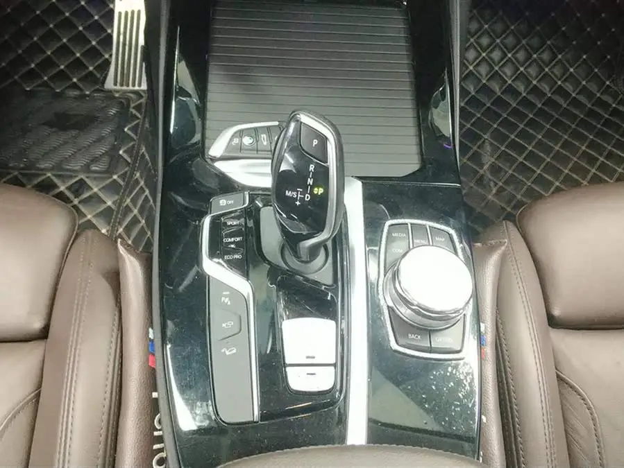 2021 BMW X3 xDrive30i Leading Model with M Sport Package