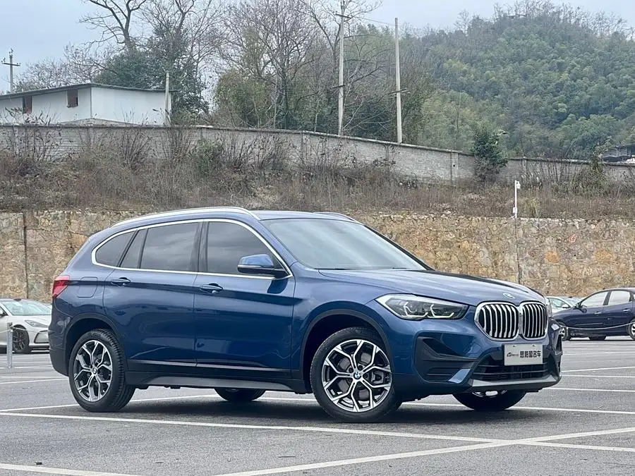 BMW X1 2021 sDrive25Li Leading Edition