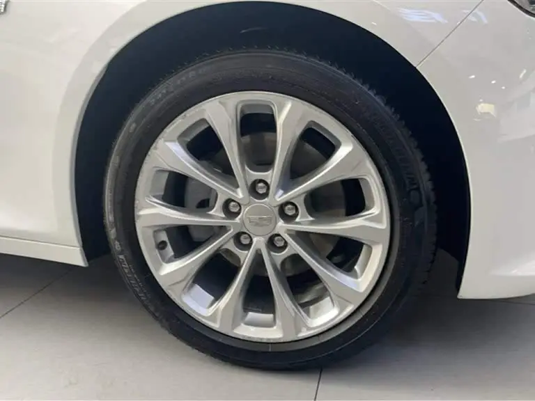 Cadillac CT5 2023 28T Luxury (Standard Version)