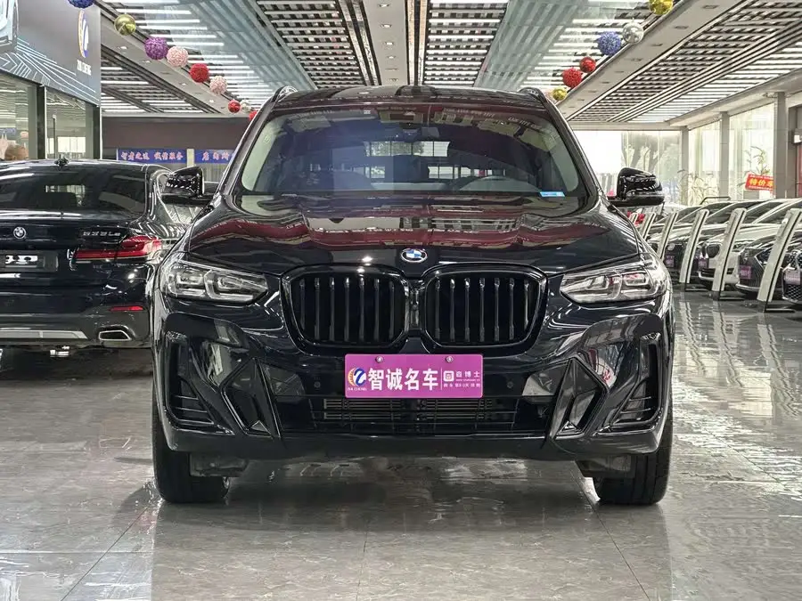 بي إم دبليو X3 موديل 2022 facelift II xDrive30i إصدار رائد حزمة M ليلية