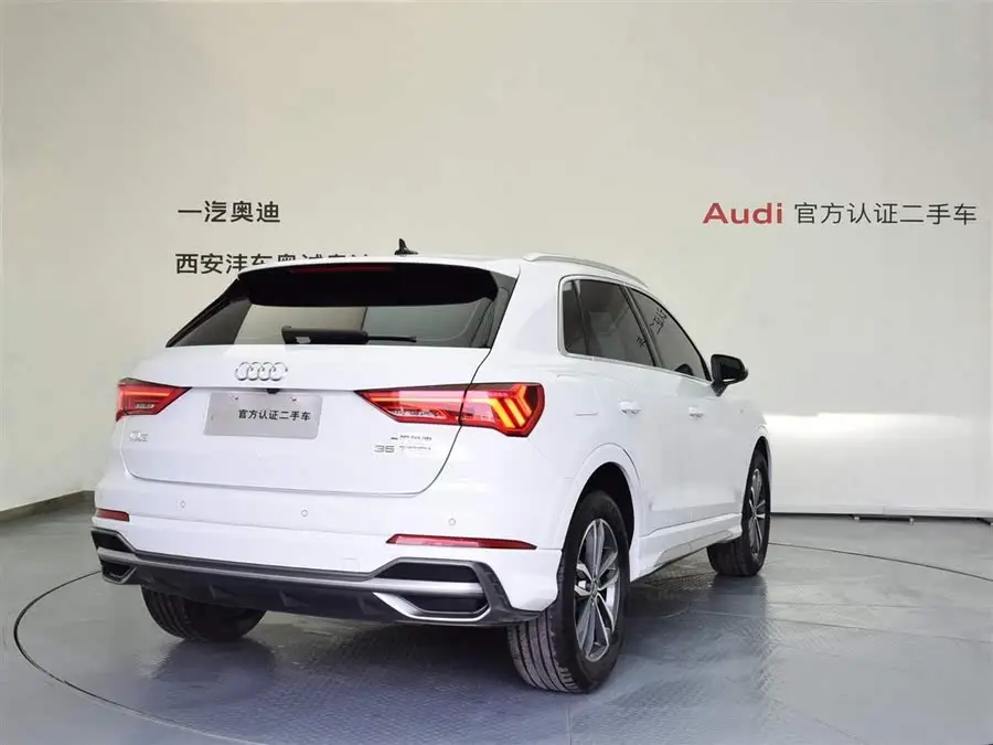 أودي Q3 طراز 2021 35 TFSI ديناميكية متقدمة