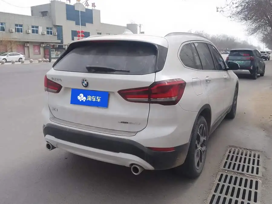 BMW X1 2020 sDrive25Li Leading Edition