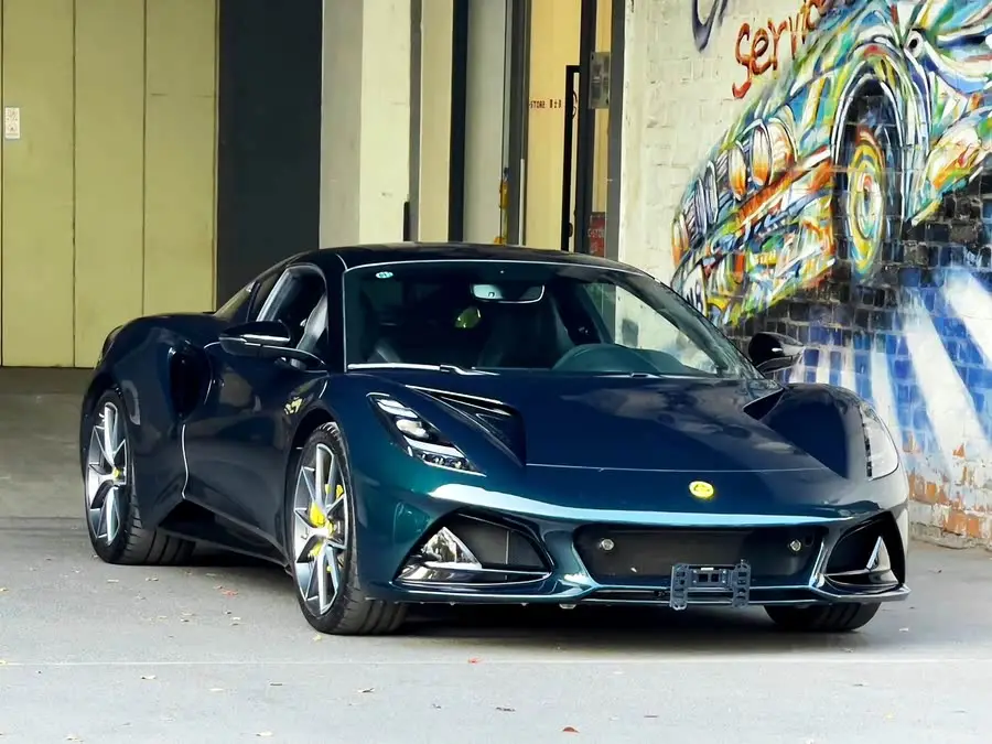 إيميرا 2022 3.5T V6 يدوي أول إصدار