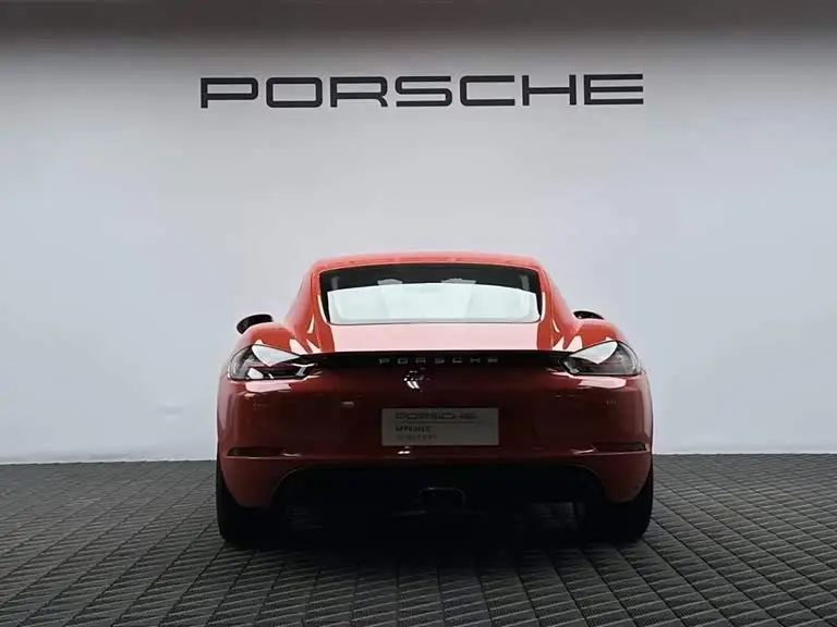 Porsche 718 2020 Cayman 2.0T