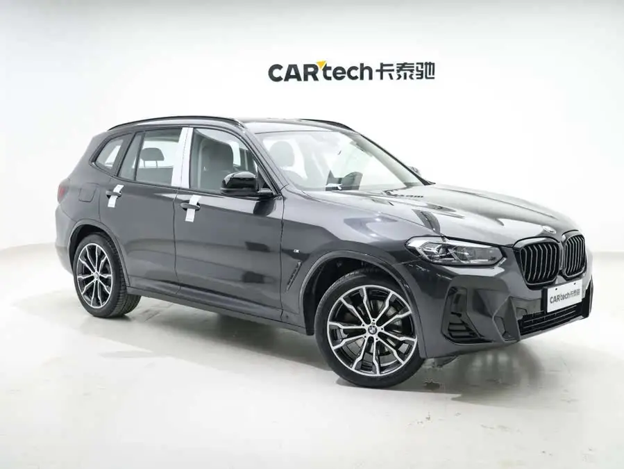 BMW X3 2022 xDrive30i Leading Edition M Night Package